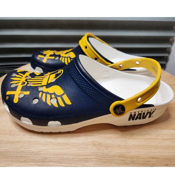 Crocs Americas Slip-On Clogs – Navy | Unisex W11 / M9 | Unworn - Picture 1 of 7